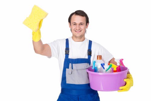 Living room move-out cleaning service in Edgware for rental properties