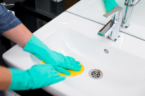 Local cleaning company in Edgware providing deep cleaning services for modern properties